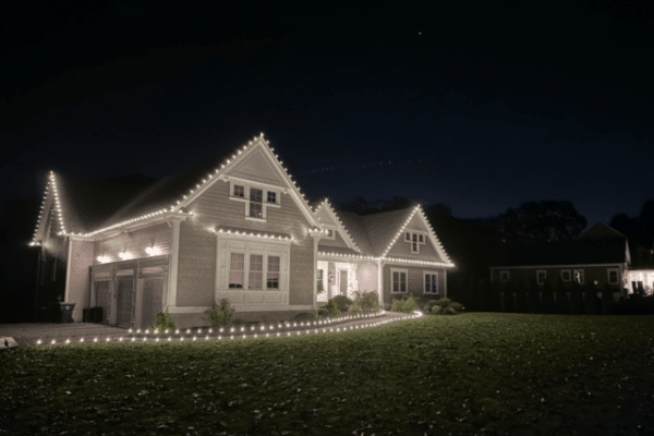 Outdoor Lighting and Christmas Lighting Company Near Me in Natick MA (2)